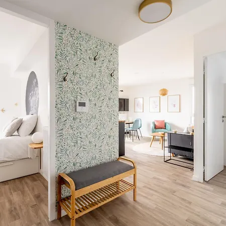 Nouveau - Le Crepuscule